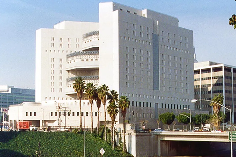 Metropolitan Detention Center, Los Angeles